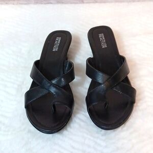 Kenneth Cole‎ Reaction Leather  Black Kitten Pumps Shoes New   7M